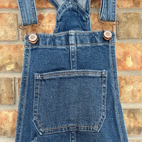 Hollister Jean Short Overalls - Picture 2 of 12